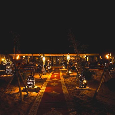 ホテル Sanmao Royal Camp 皇家营地 メルズーガ エクステリア 写真