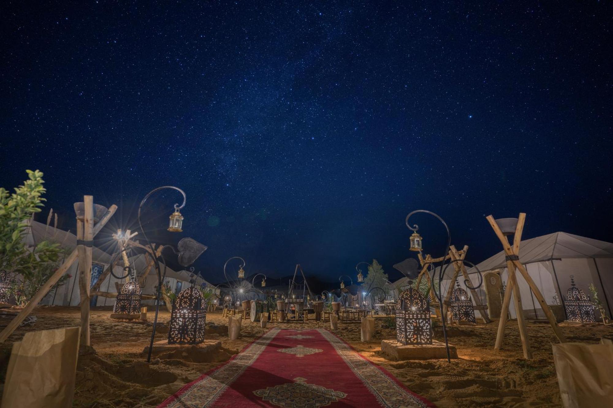 ホテル Sanmao Royal Camp 皇家营地 メルズーガ エクステリア 写真