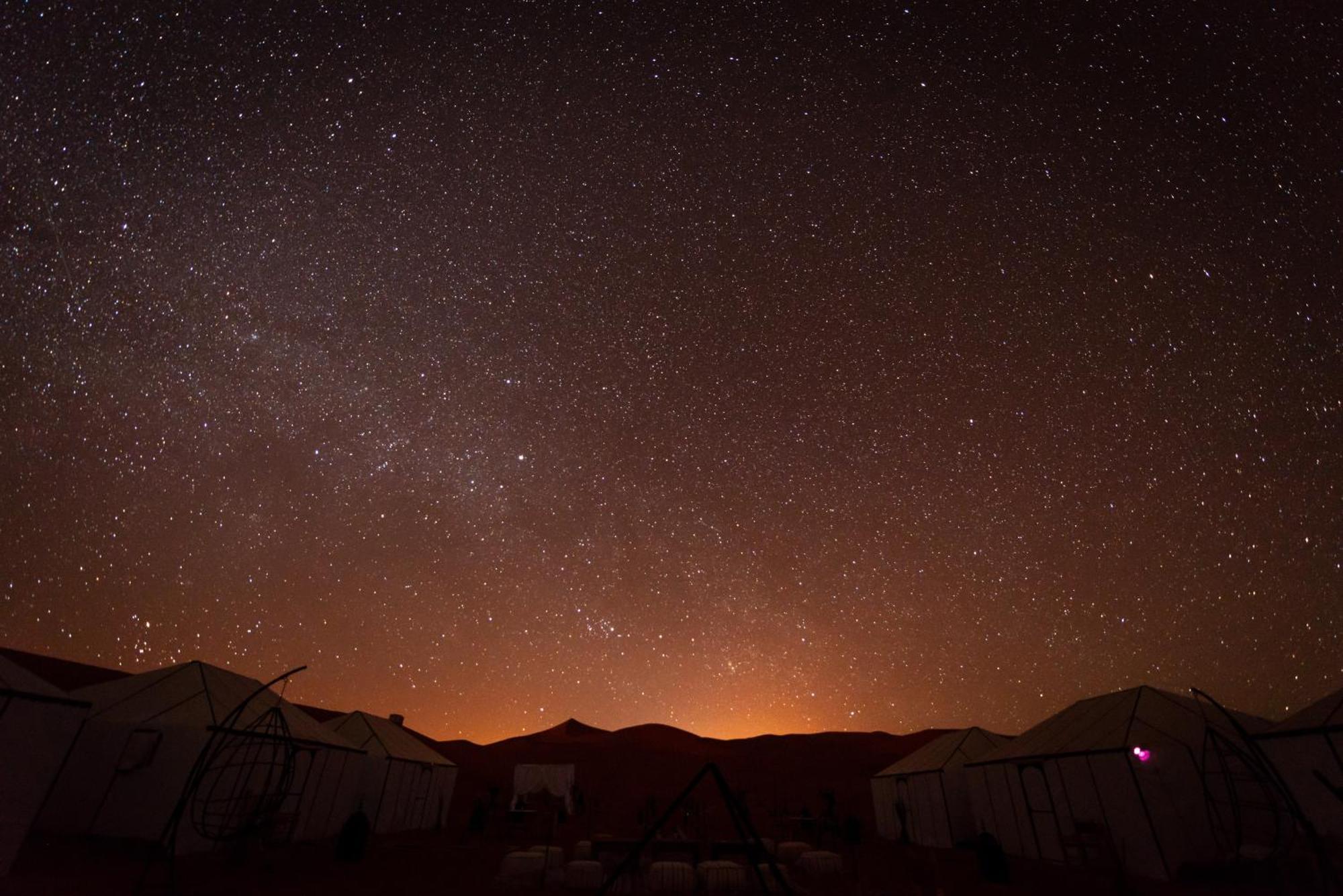 ホテル Sanmao Royal Camp 皇家营地 メルズーガ エクステリア 写真