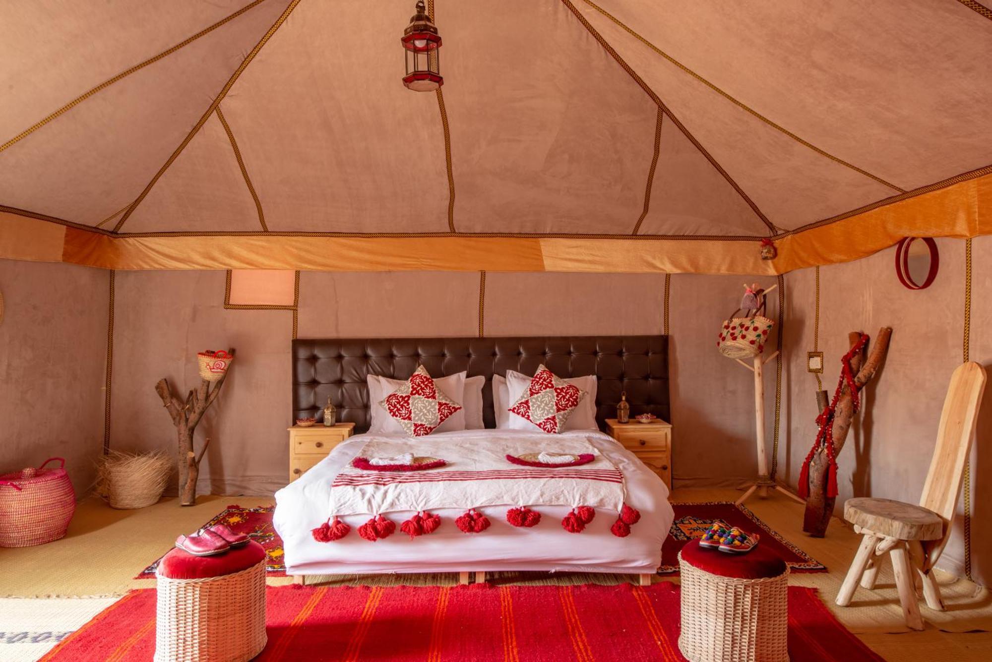 ホテル Sanmao Royal Camp 皇家营地 メルズーガ エクステリア 写真